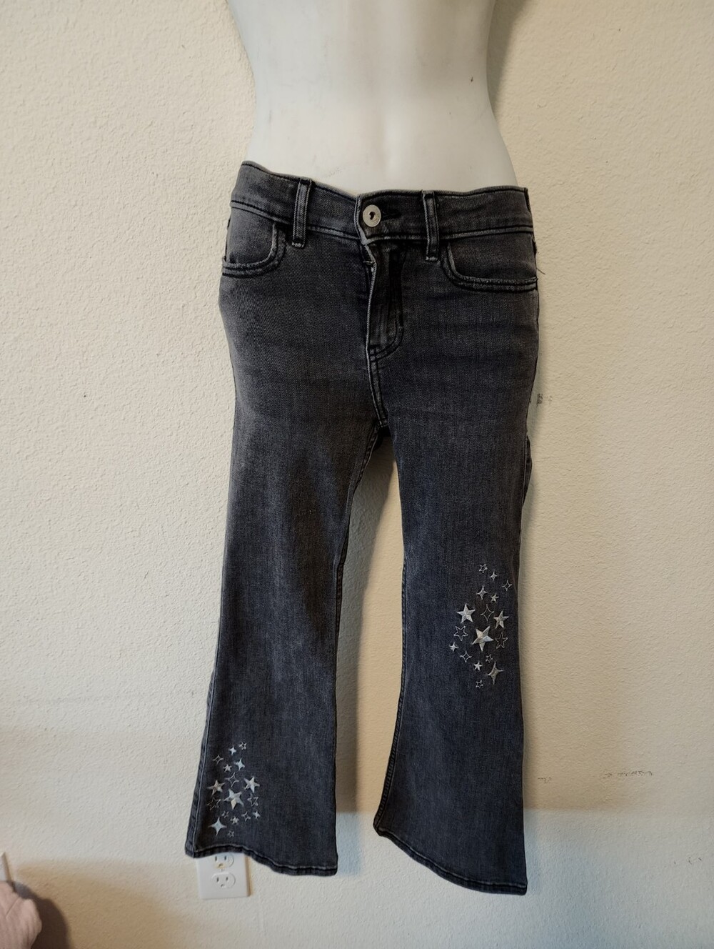 Abercrombie Kids High Rise Flare Jeans Washed Grey Star Graphics Size 9/10 Short